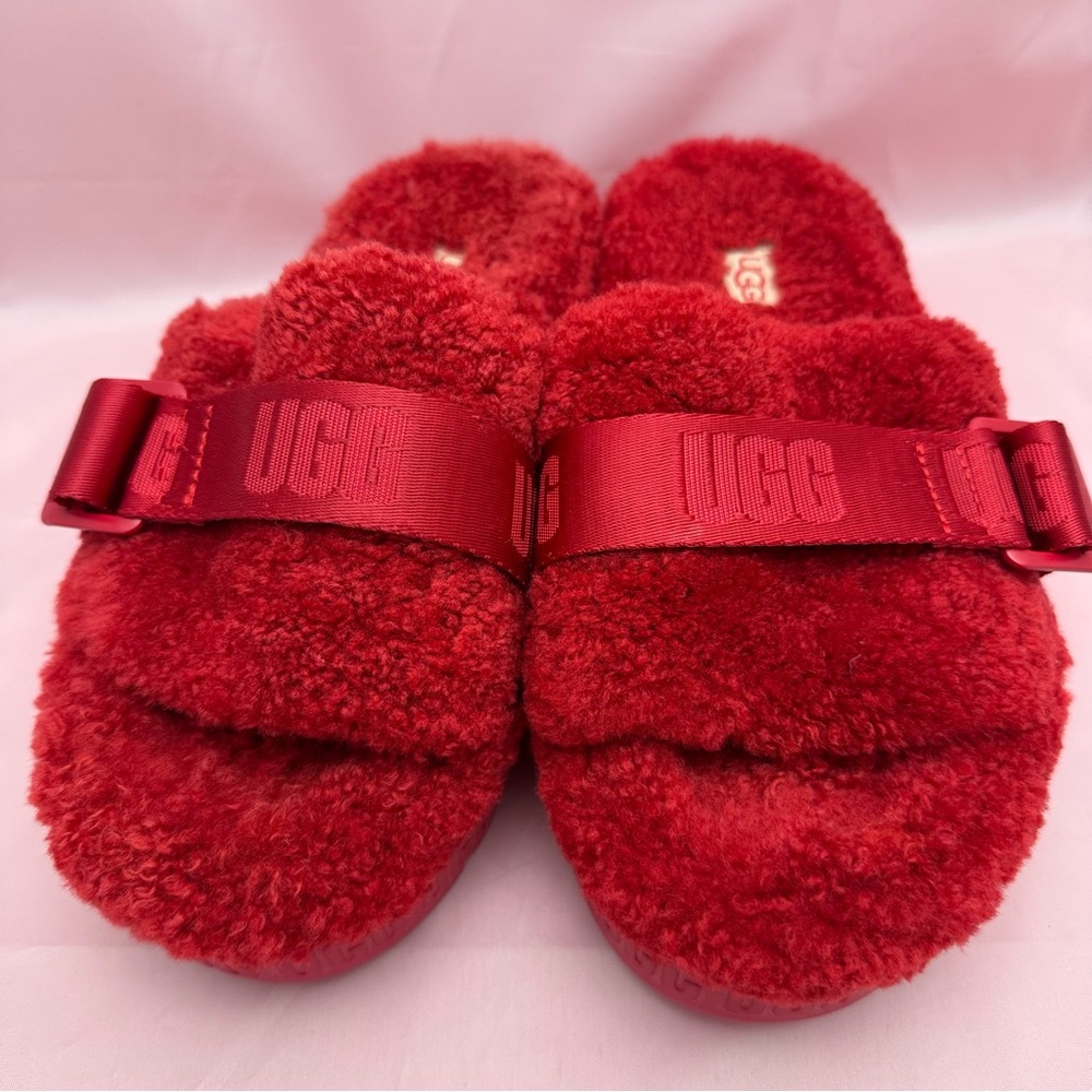 Red Fluffy Sheepskin Platform Slide Slippers Shoes Fluff Yeah Size 5 UGG 💕 - Picture 5 of 9